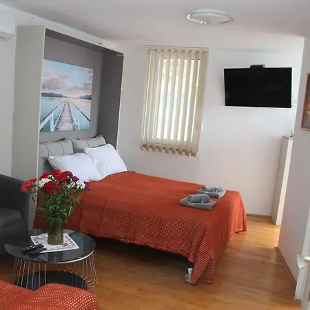 Zlatni Potok With Seaview Apartamento *