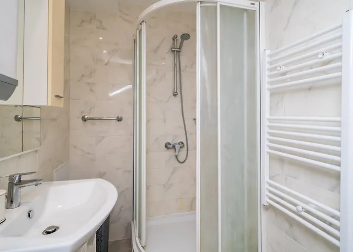 شقة Zlatni Potok With Seaview