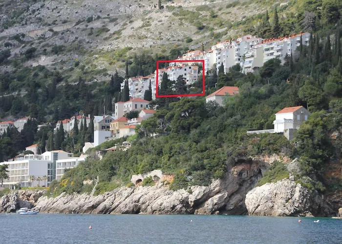 Zlatni Potok With Seaview Apartment
